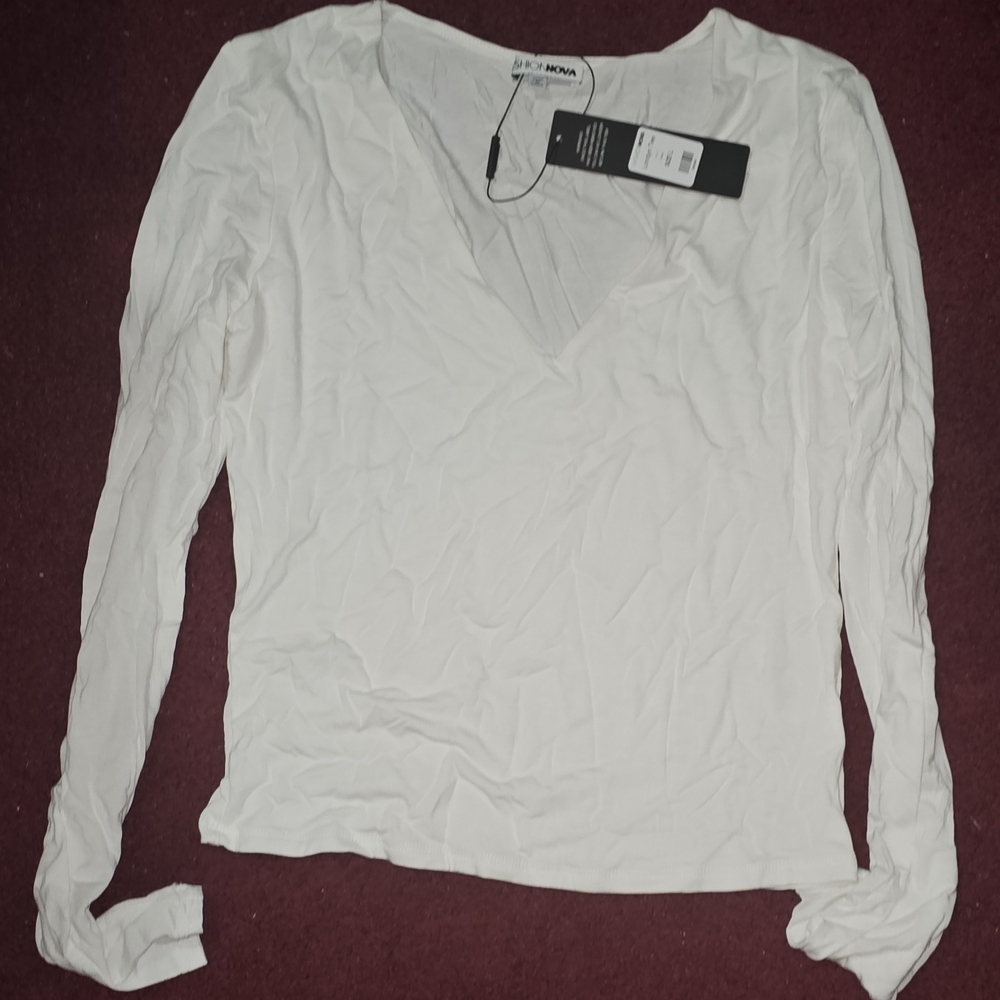 Fashion Nova Classic White Long Sleeve Top